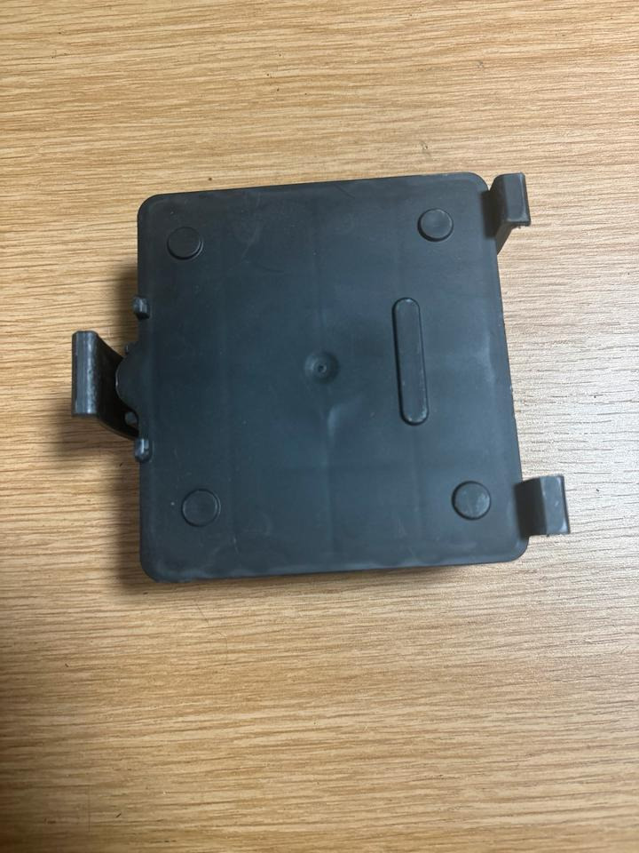 Mercedes Actros MP4 CGW Steuergerät A0014460227 - ECU cho Xe tải: hình 2 Mercedes Actros MP4 CGW Steuergerät A0014460227 - ECU cho Xe tải: hình 2