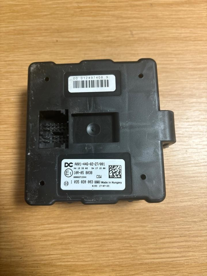 Mercedes Actros MP4 CGW Steuergerät A0014460227 - ECU cho Xe tải: hình 1 Mercedes Actros MP4 CGW Steuergerät A0014460227 - ECU cho Xe tải: hình 1