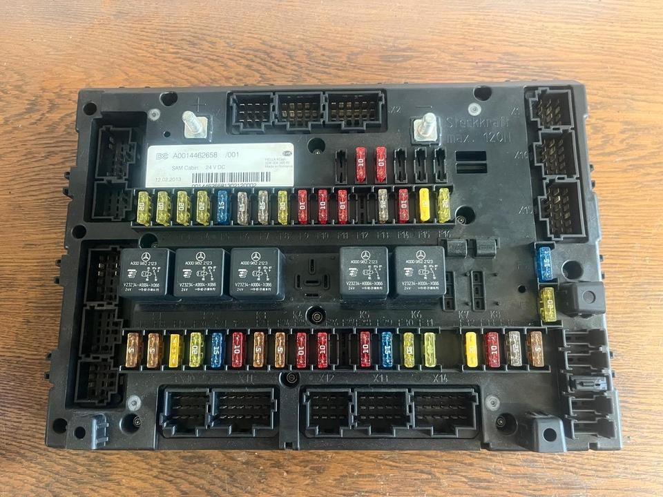 Mercedes Actros MP4 SAM Cabin Sicherungskasten A0014462658 - Cầu chì cho Xe tải: hình 2 Mercedes Actros MP4 SAM Cabin Sicherungskasten A0014462658 - Cầu chì cho Xe tải: hình 2