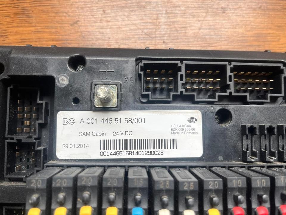 Mercedes Actros MP4 SAM Cabin Sicherungskasten A0014465158 - Cầu chì cho Xe tải: hình 2 Mercedes Actros MP4 SAM Cabin Sicherungskasten A0014465158 - Cầu chì cho Xe tải: hình 2