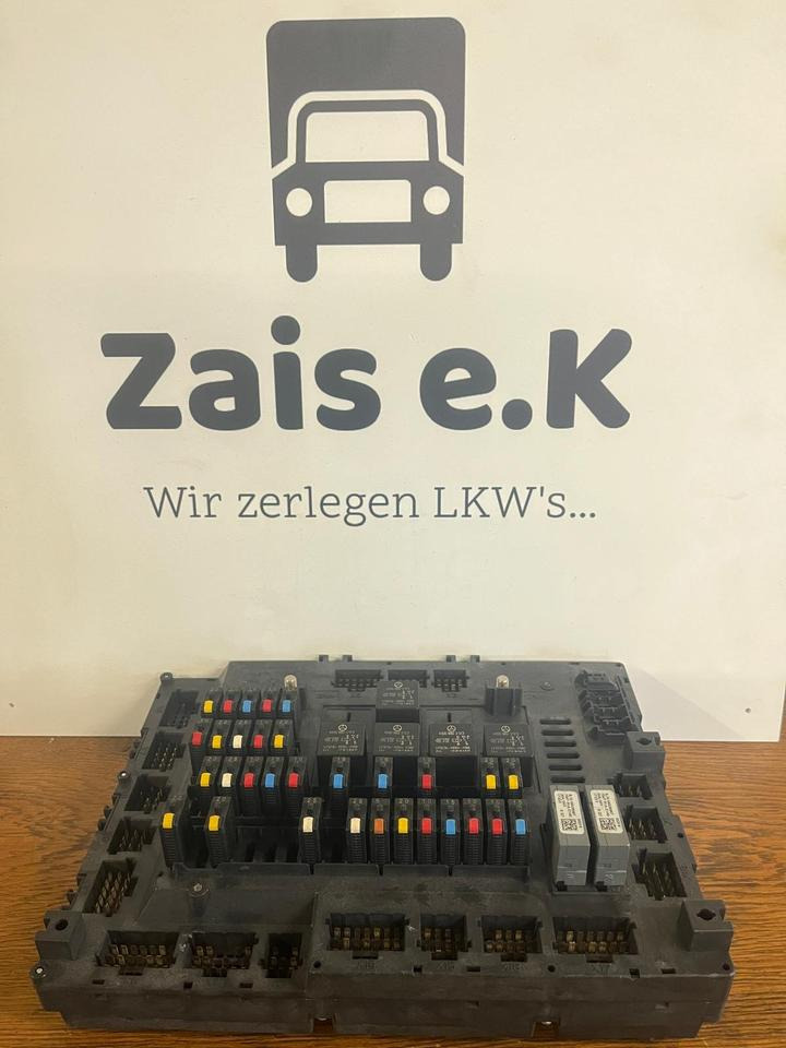 Mercedes Actros MP4 Single-SAM Sicherungskasten A0014467658 - Cầu chì cho Xe tải: hình 1 Mercedes Actros MP4 Single-SAM Sicherungskasten A0014467658 - Cầu chì cho Xe tải: hình 1