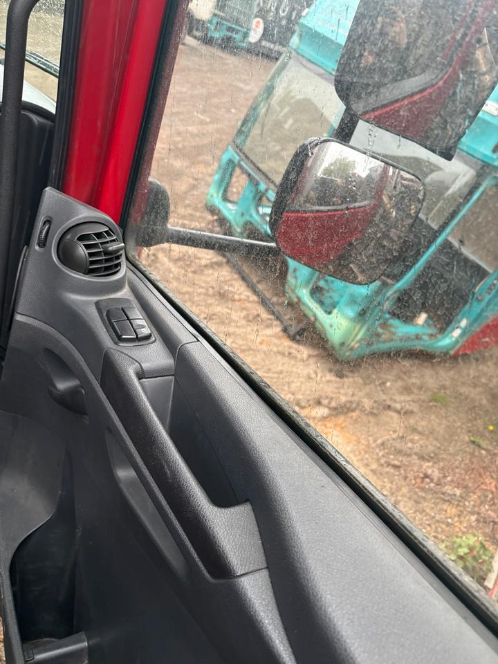 Mercedes Atego 4 EU6 Beifahrertür, Rot, Innenverkleidung, Spiegel - Cửa và phụ tùng cho Xe tải: hình 3 Mercedes Atego 4 EU6 Beifahrertür, Rot, Innenverkleidung, Spiegel - Cửa và phụ tùng cho Xe tải: hình 3