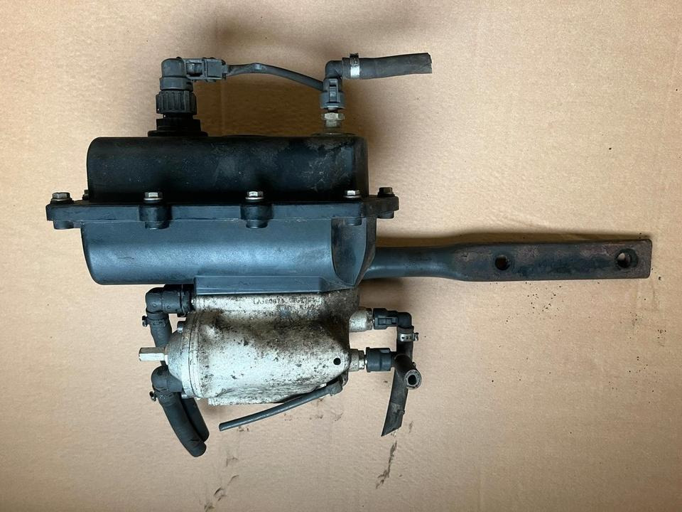 Mercedes-Benz Actros Atego EU4 EU5 AdBlue Pumpe A0001400978 - Bơm nhiên liệu cho Xe tải: hình 1 Mercedes-Benz Actros Atego EU4 EU5 AdBlue Pumpe A0001400978 - Bơm nhiên liệu cho Xe tải: hình 1