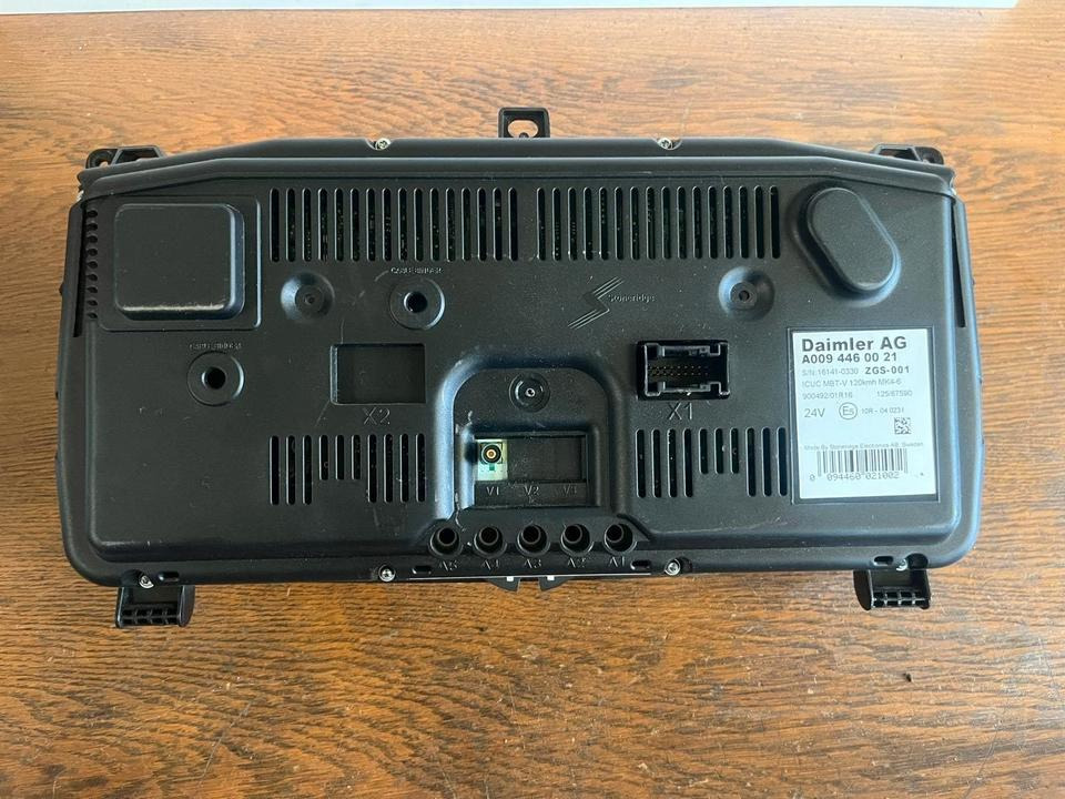Mercedes Benz Actros MP4 Kombiinstrument / Tacho A0094460021 - Bảng điều khiển cho Xe tải: hình 4 Mercedes Benz Actros MP4 Kombiinstrument / Tacho A0094460021 - Bảng điều khiển cho Xe tải: hình 4
