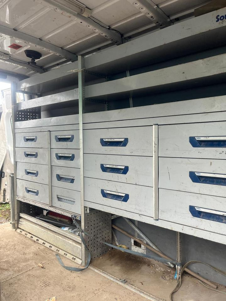 Mercedes-Benz Sprinter 313 CDI Sortimo Fahrzeugeinrichtung - Trang thiết bị xưởng: hình 2 Mercedes-Benz Sprinter 313 CDI Sortimo Fahrzeugeinrichtung - Trang thiết bị xưởng: hình 2