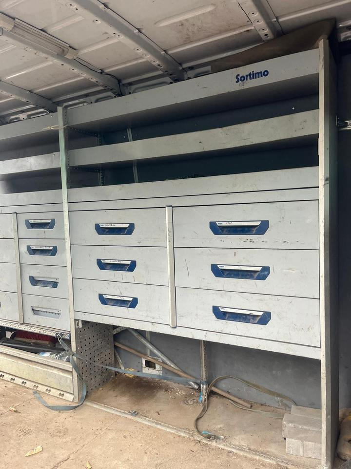 Mercedes-Benz Sprinter 313 CDI Sortimo Fahrzeugeinrichtung - Trang thiết bị xưởng: hình 3 Mercedes-Benz Sprinter 313 CDI Sortimo Fahrzeugeinrichtung - Trang thiết bị xưởng: hình 3