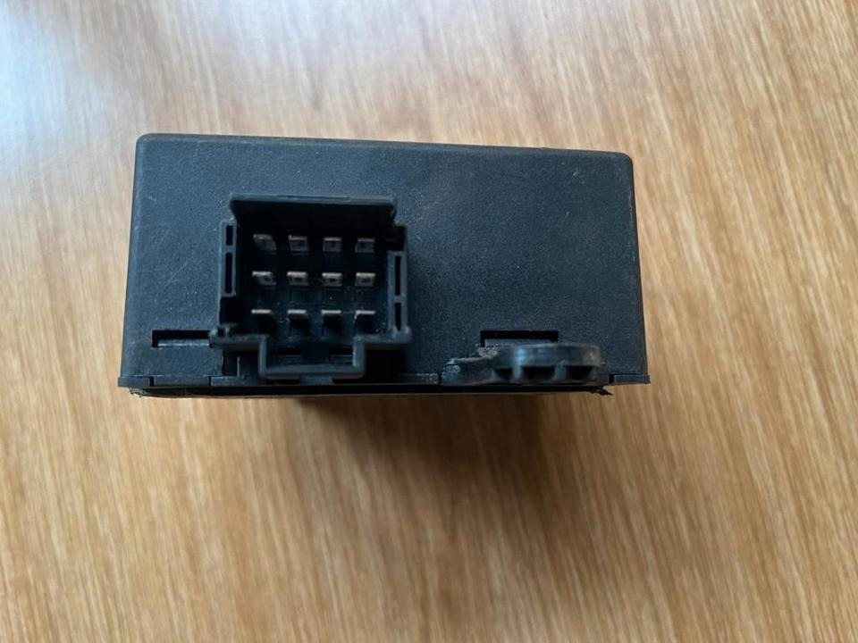 Mercedes Benz Vito W638 Wegfahrsperre Modul 0335456032 - ECU cho Xe tải: hình 3 Mercedes Benz Vito W638 Wegfahrsperre Modul 0335456032 - ECU cho Xe tải: hình 3
