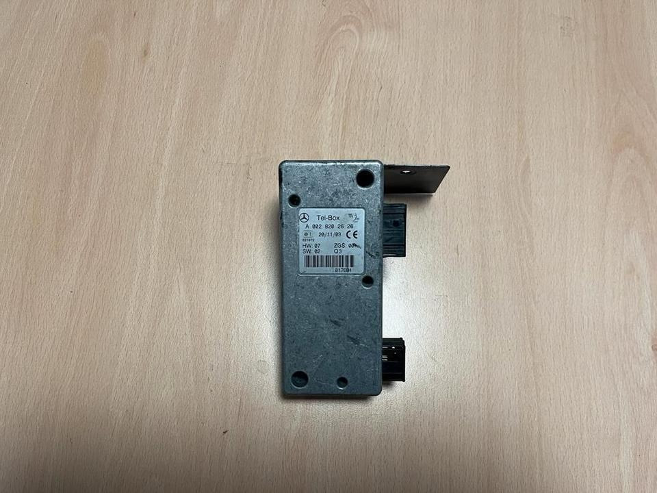 Mercedes Tel-Box Steuergerät Telefon A 002 820 26 26 - ECU cho Xe tải: hình 1 Mercedes Tel-Box Steuergerät Telefon A 002 820 26 26 - ECU cho Xe tải: hình 1