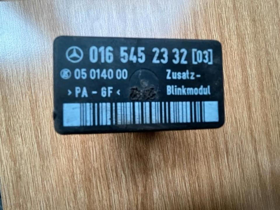 Mercedes W638 Vito Steuergerät Blinkermodul Relais 0165452332 - ECU cho Xe tải: hình 2 Mercedes W638 Vito Steuergerät Blinkermodul Relais 0165452332 - ECU cho Xe tải: hình 2