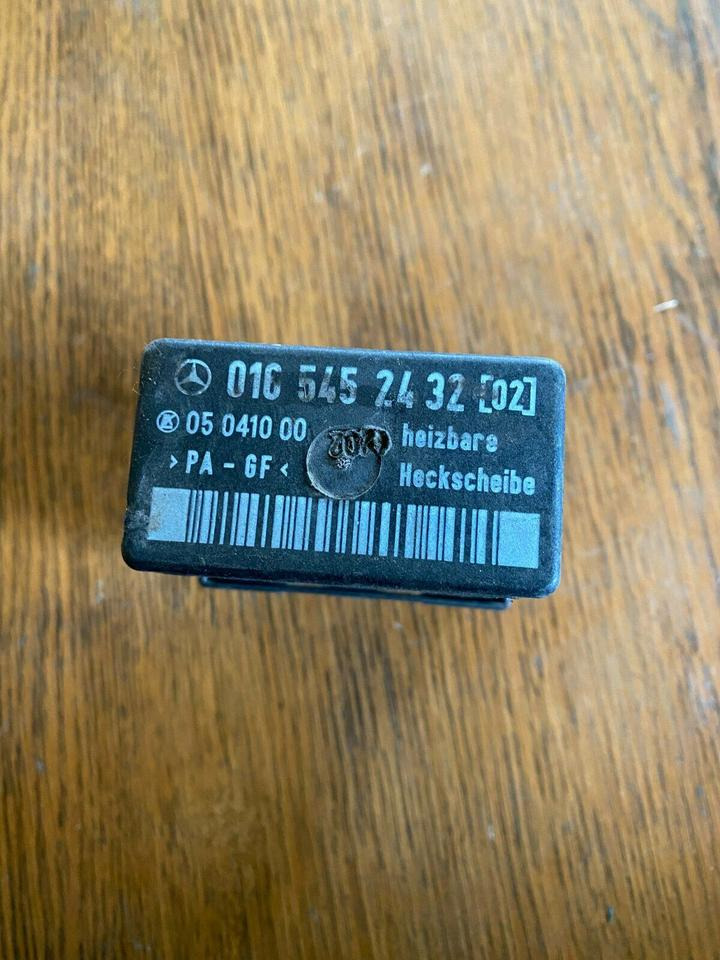 Relais Mercedes Sprinter Steuergerät 016 545 24 32 - ECU cho Xe tải: hình 2 Relais Mercedes Sprinter Steuergerät 016 545 24 32 - ECU cho Xe tải: hình 2
