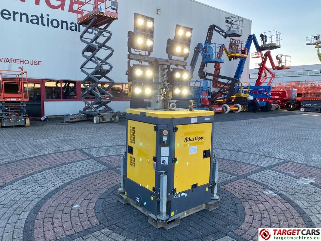 Atlas Copco QLB60 Tower Light 4x350W Led - Tháp thắp sáng: hình 1 Atlas Copco QLB60 Tower Light 4x350W Led - Tháp thắp sáng: hình 1