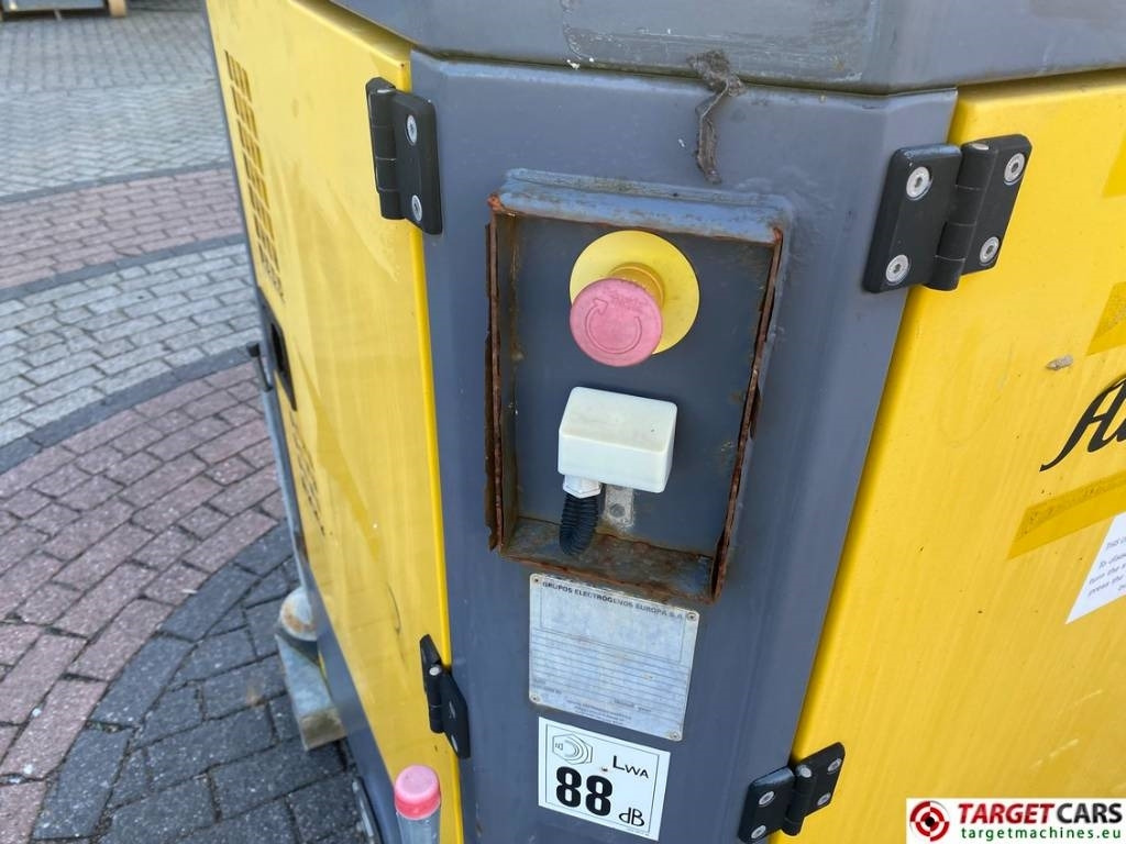 Tháp thắp sáng Atlas Copco QLB60 Tower Light 4x350W Led: hình 17 Tháp thắp sáng Atlas Copco QLB60 Tower Light 4x350W Led: hình 17