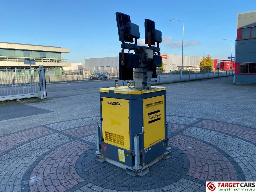 Atlas Copco QLB60 Tower Light 4x350W Led - Tháp thắp sáng: hình 3 Atlas Copco QLB60 Tower Light 4x350W Led - Tháp thắp sáng: hình 3