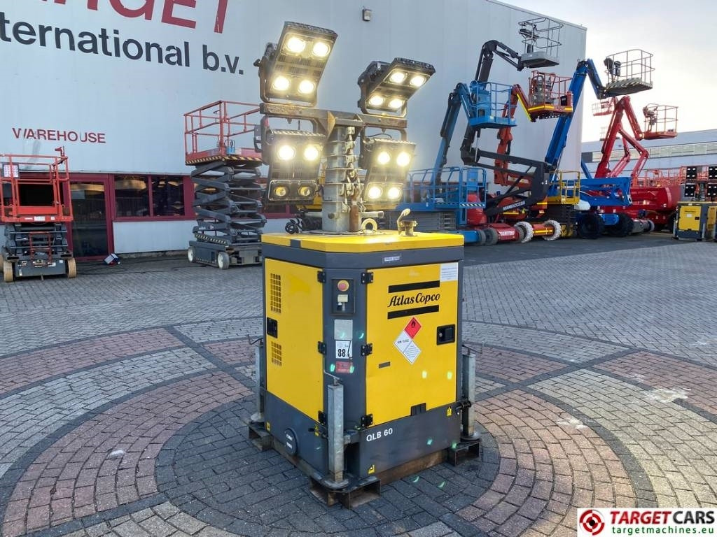 Atlas Copco QLB60 Tower Light 4x350W Led - Tháp thắp sáng: hình 1 Atlas Copco QLB60 Tower Light 4x350W Led - Tháp thắp sáng: hình 1