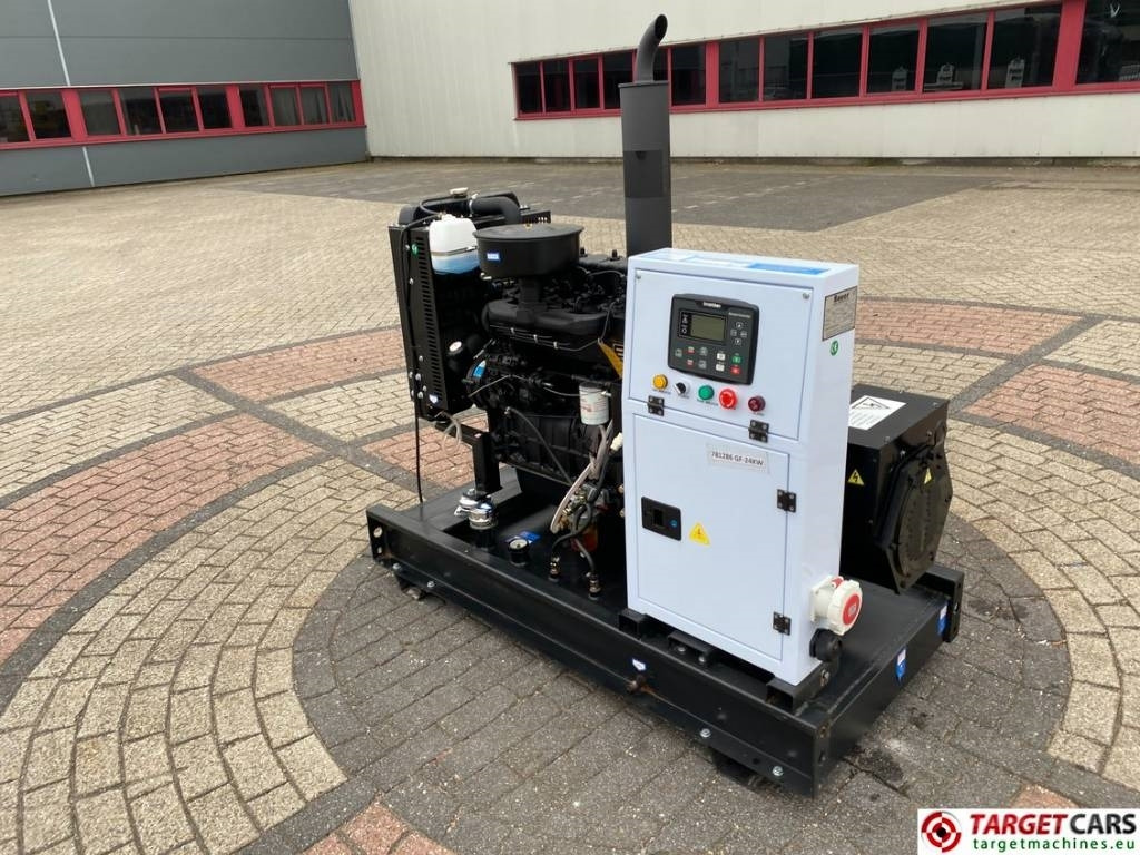 Bauer GF-24KW Diesel 30KVA Generator 400/230V - Bộ phát điện: hình 5 Bauer GF-24KW Diesel 30KVA Generator 400/230V - Bộ phát điện: hình 5