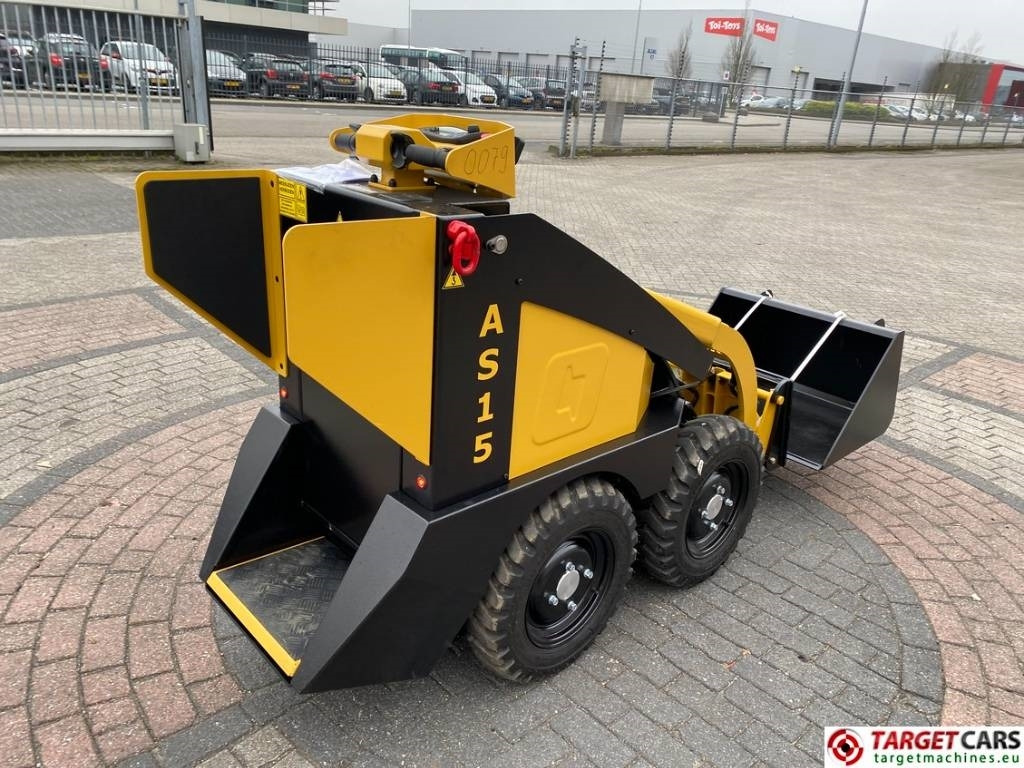 Conmeq AS15 Mini Skid Steer Loader 4x4 Electric - Máy xúc lật đa năng: hình 3 Conmeq AS15 Mini Skid Steer Loader 4x4 Electric - Máy xúc lật đa năng: hình 3