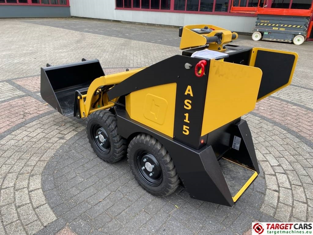 Conmeq AS15 Mini Skid Steer Loader 4x4 Electric - Máy xúc lật bánh lốp: hình 5 Conmeq AS15 Mini Skid Steer Loader 4x4 Electric - Máy xúc lật bánh lốp: hình 5