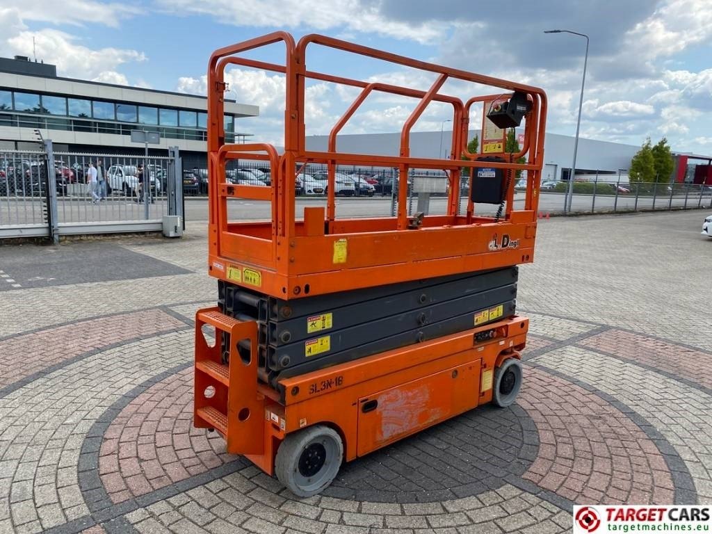 Dingli JCPT1008DC Electric Scissor Work Lift 1000cm - Máy nâng người hình kéo: hình 3 Dingli JCPT1008DC Electric Scissor Work Lift 1000cm - Máy nâng người hình kéo: hình 3