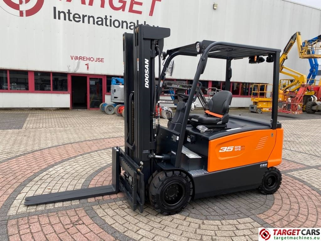 Doosan B35X-7 Plus Electric Forklift 3.5T Triplex-482cm - Xe nâng điện: hình 1 Doosan B35X-7 Plus Electric Forklift 3.5T Triplex-482cm - Xe nâng điện: hình 1