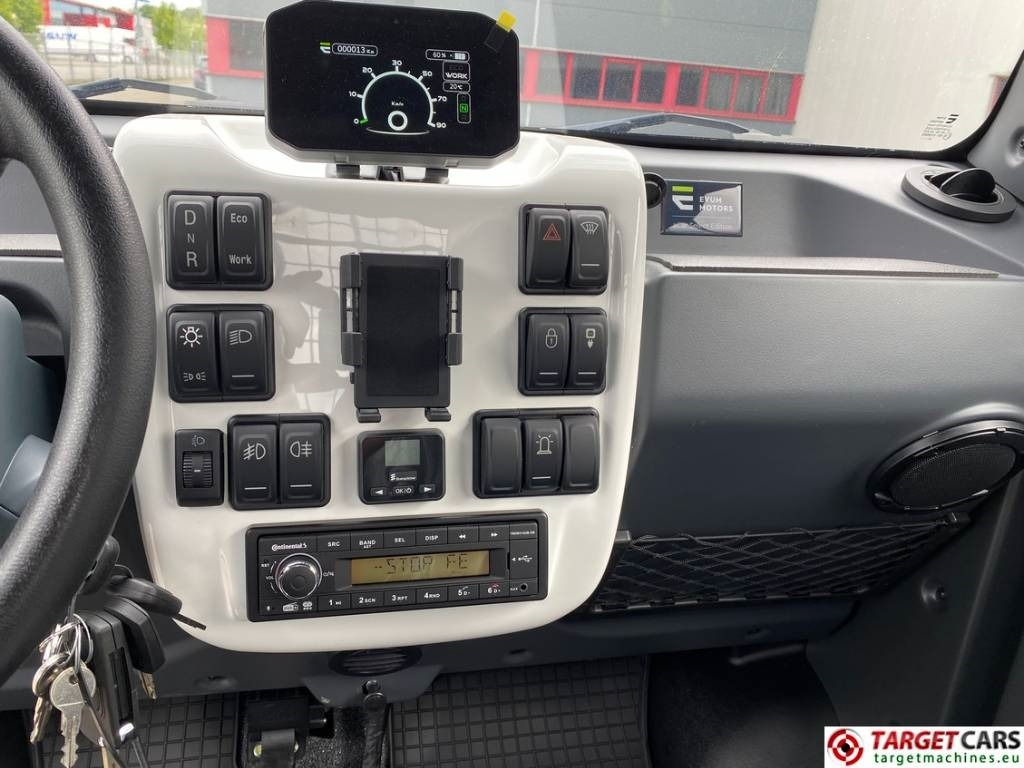 Xe tải thùng lửng/ Phẳng, Xe tải tiện ích điện mới Evum ACar Electric UTV 4x4 Open Platform XL Van: hình 9 Xe tải thùng lửng/ Phẳng, Xe tải tiện ích điện mới Evum ACar Electric UTV 4x4 Open Platform XL Van: hình 9