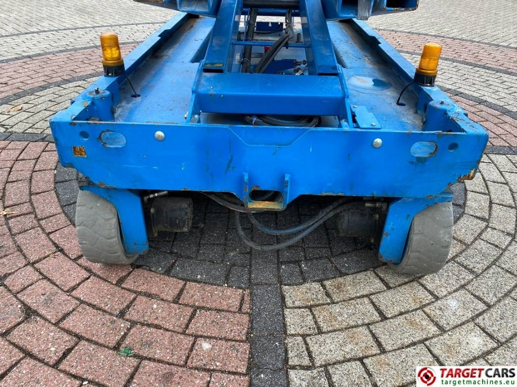 Cho thuê Genie GS-4047 Electric Scissor Work Lift 1389cm  Genie GS-4047 Electric Scissor Work Lift 1389cm: hình 26