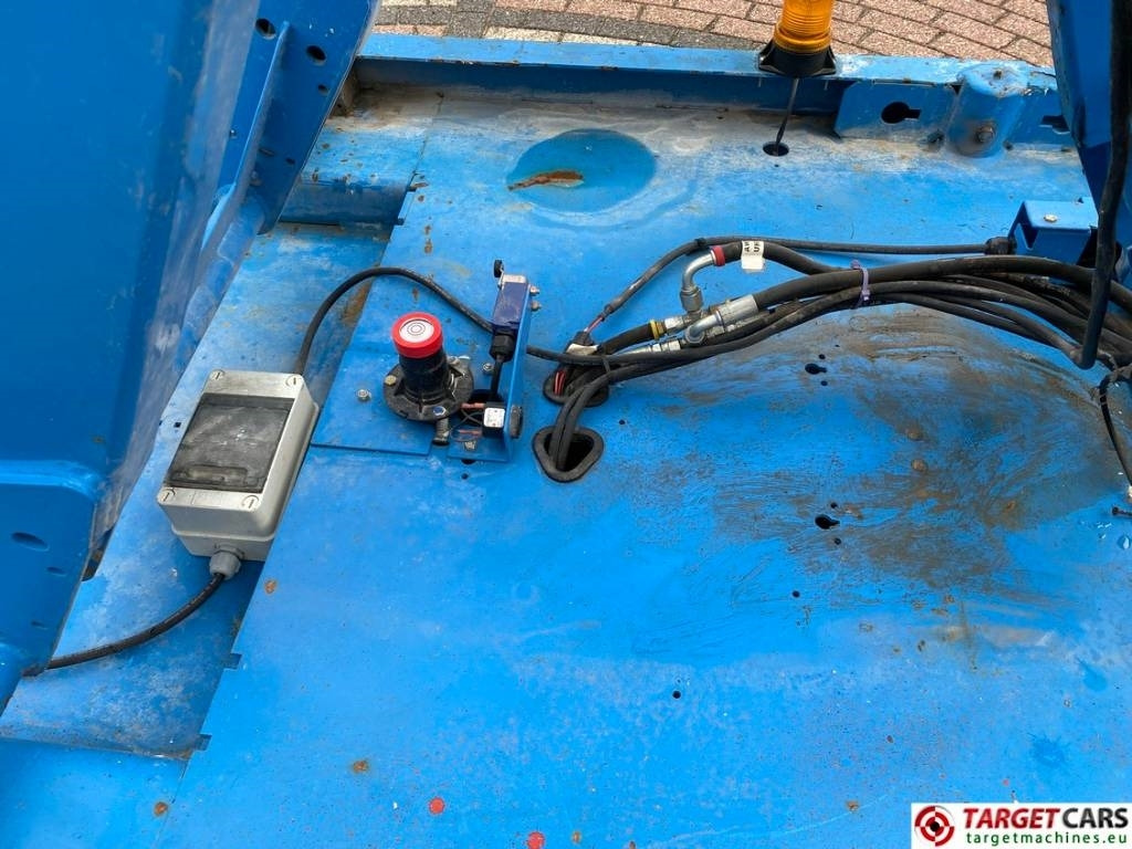 Cho thuê Genie GS-4047 Electric Scissor Work Lift 1389cm  Genie GS-4047 Electric Scissor Work Lift 1389cm: hình 29