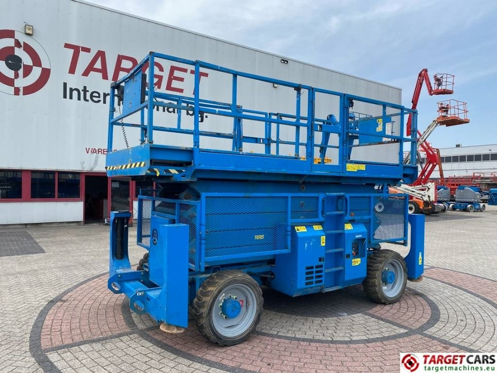 Genie GS-5390RT Diesel 4x4 Scissor Work Lift 1815cm - Máy nâng người hình kéo: hình 1 Genie GS-5390RT Diesel 4x4 Scissor Work Lift 1815cm - Máy nâng người hình kéo: hình 1