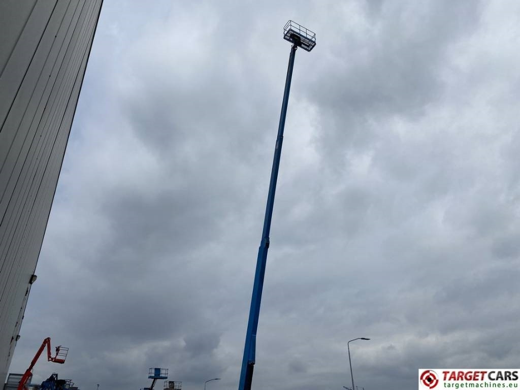 Cho thuê Genie S-100HD Articulated 4x4x4 Diesel Boom Lift 3248cm  Genie S-100HD Articulated 4x4x4 Diesel Boom Lift 3248cm: hình 34