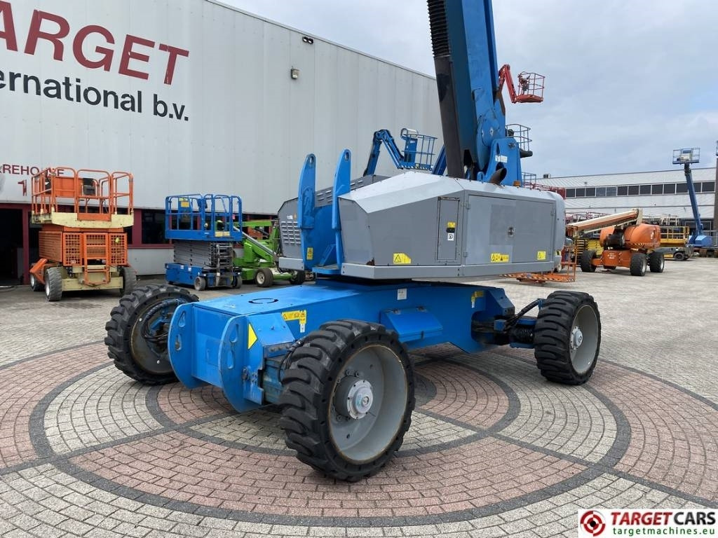 Cho thuê Genie S-100HD Articulated 4x4x4 Diesel Boom Lift 3248cm  Genie S-100HD Articulated 4x4x4 Diesel Boom Lift 3248cm: hình 31