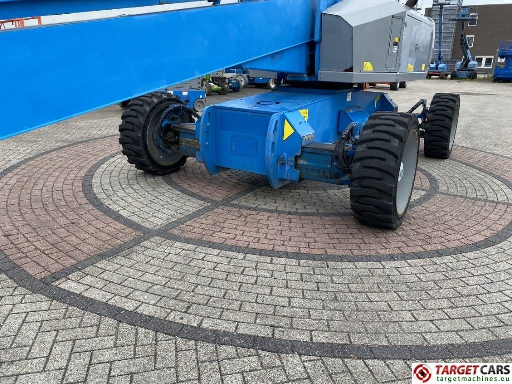 Cho thuê Genie S-100HD Articulated 4x4x4 Diesel Boom Lift 3248cm  Genie S-100HD Articulated 4x4x4 Diesel Boom Lift 3248cm: hình 47