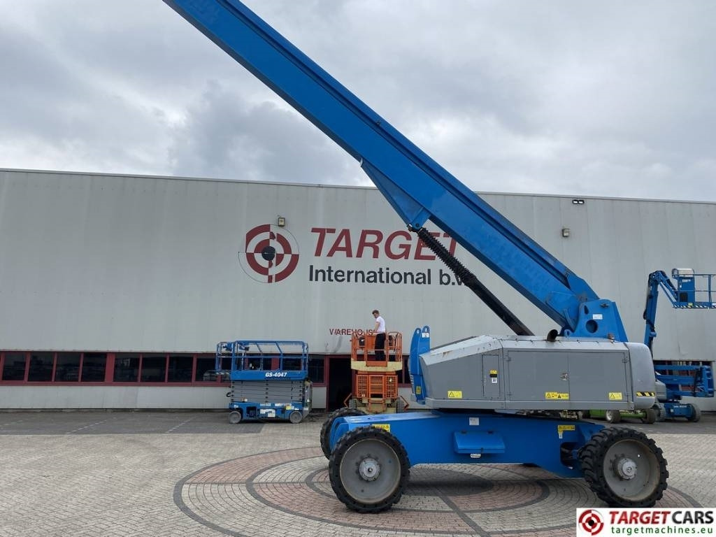 Cho thuê Genie S-100HD Telescopic 4x4x4 Diesel Boom Lift 3248cm  Genie S-100HD Telescopic 4x4x4 Diesel Boom Lift 3248cm: hình 37