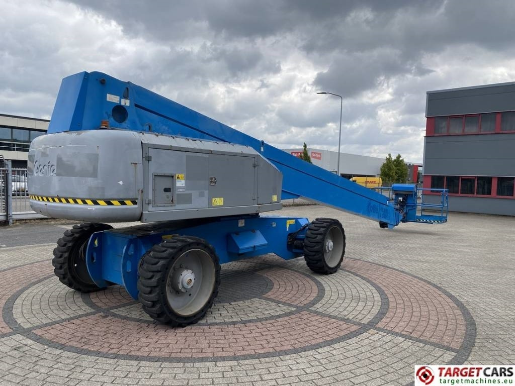 Genie S-100HD Telescopic 4x4x4 Diesel Boom Lift 3248cm  - Xe nâng người hình viễn vọng kính: hình 3 Genie S-100HD Telescopic 4x4x4 Diesel Boom Lift 3248cm  - Xe nâng người hình viễn vọng kính: hình 3