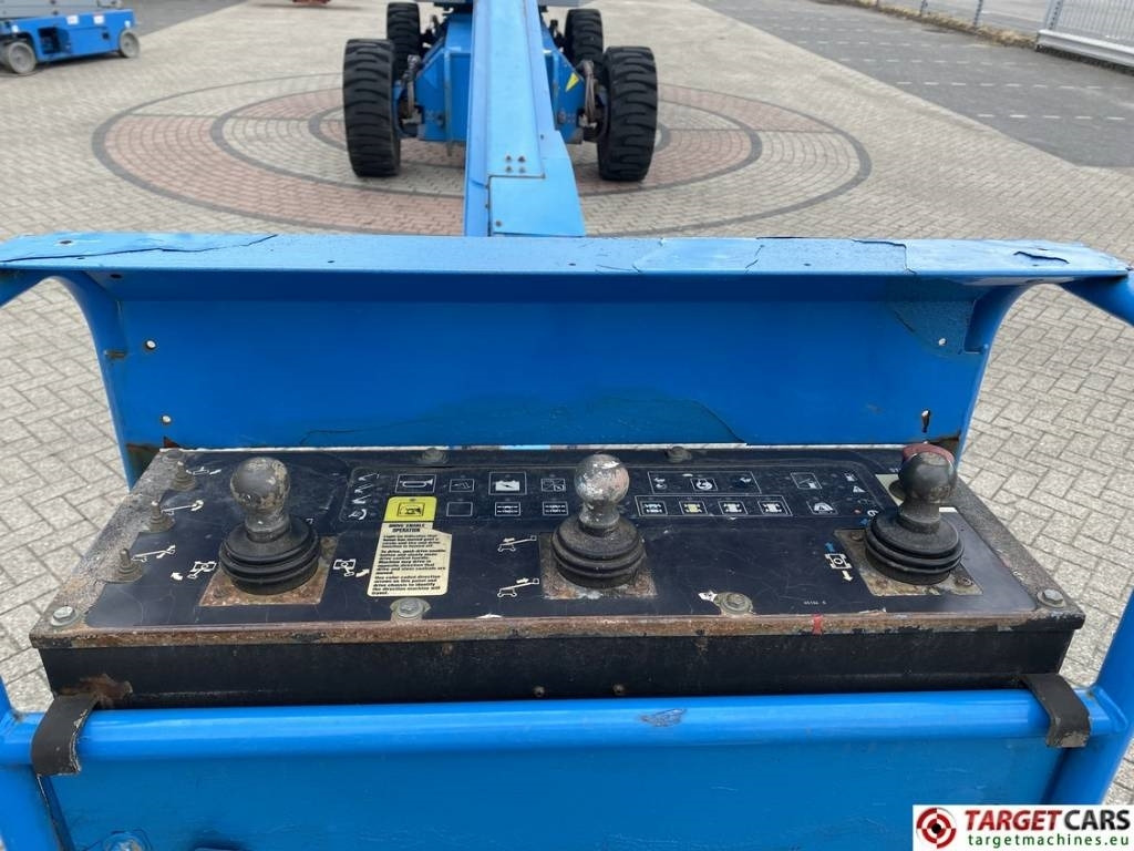 Cho thuê Genie S-100HD Telescopic 4x4x4 Diesel Boom Lift 3248cm  Genie S-100HD Telescopic 4x4x4 Diesel Boom Lift 3248cm: hình 9