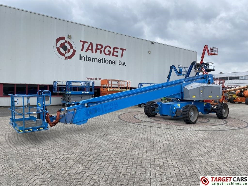 Genie S-100HD Telescopic 4x4x4 Diesel Boom Lift 3248cm  - Xe nâng người hình viễn vọng kính: hình 1 Genie S-100HD Telescopic 4x4x4 Diesel Boom Lift 3248cm  - Xe nâng người hình viễn vọng kính: hình 1