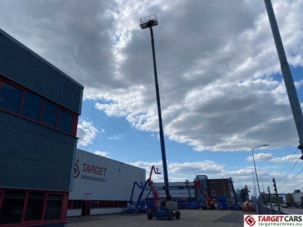 Genie S-85 Telescopic 4x4 Diesel Boom Work Lift 2790cm - Xe nâng người hình viễn vọng kính: hình 5 Genie S-85 Telescopic 4x4 Diesel Boom Work Lift 2790cm - Xe nâng người hình viễn vọng kính: hình 5