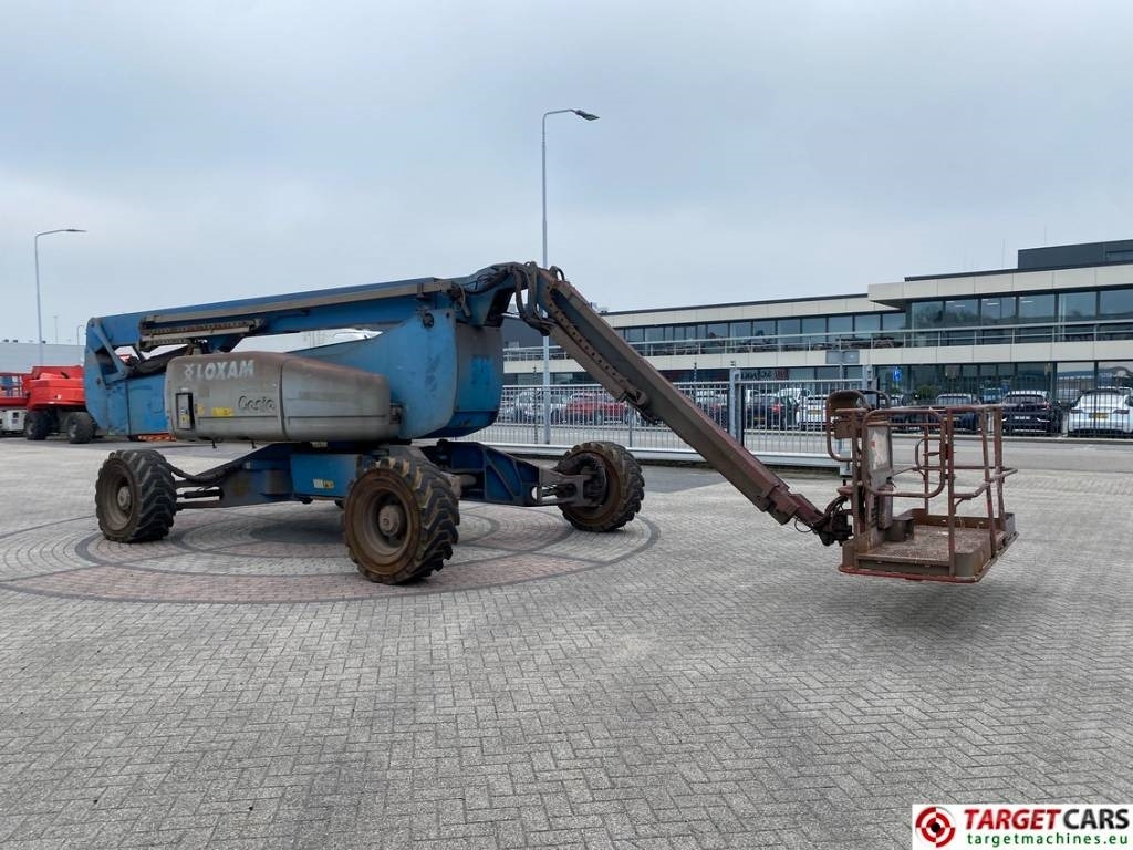 Genie Z-135/70 Articulated 4x4x4 Diesel Boom Lift 4315cm - Xe nâng người nhiều khớp nối: hình 2 Genie Z-135/70 Articulated 4x4x4 Diesel Boom Lift 4315cm - Xe nâng người nhiều khớp nối: hình 2