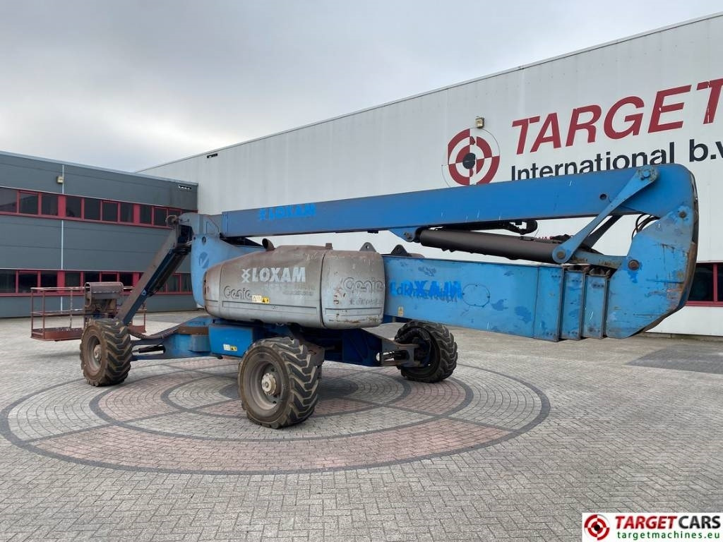 Genie Z-135/70 Articulated 4x4x4 Diesel Boom Lift 4315cm - Xe nâng người nhiều khớp nối: hình 4 Genie Z-135/70 Articulated 4x4x4 Diesel Boom Lift 4315cm - Xe nâng người nhiều khớp nối: hình 4