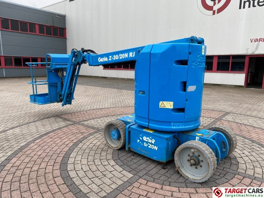 Genie Z-30/20N RJ Ariculated Electric Boom Lift 1110cm - Xe nâng người nhiều khớp nối: hình 4 Genie Z-30/20N RJ Ariculated Electric Boom Lift 1110cm - Xe nâng người nhiều khớp nối: hình 4