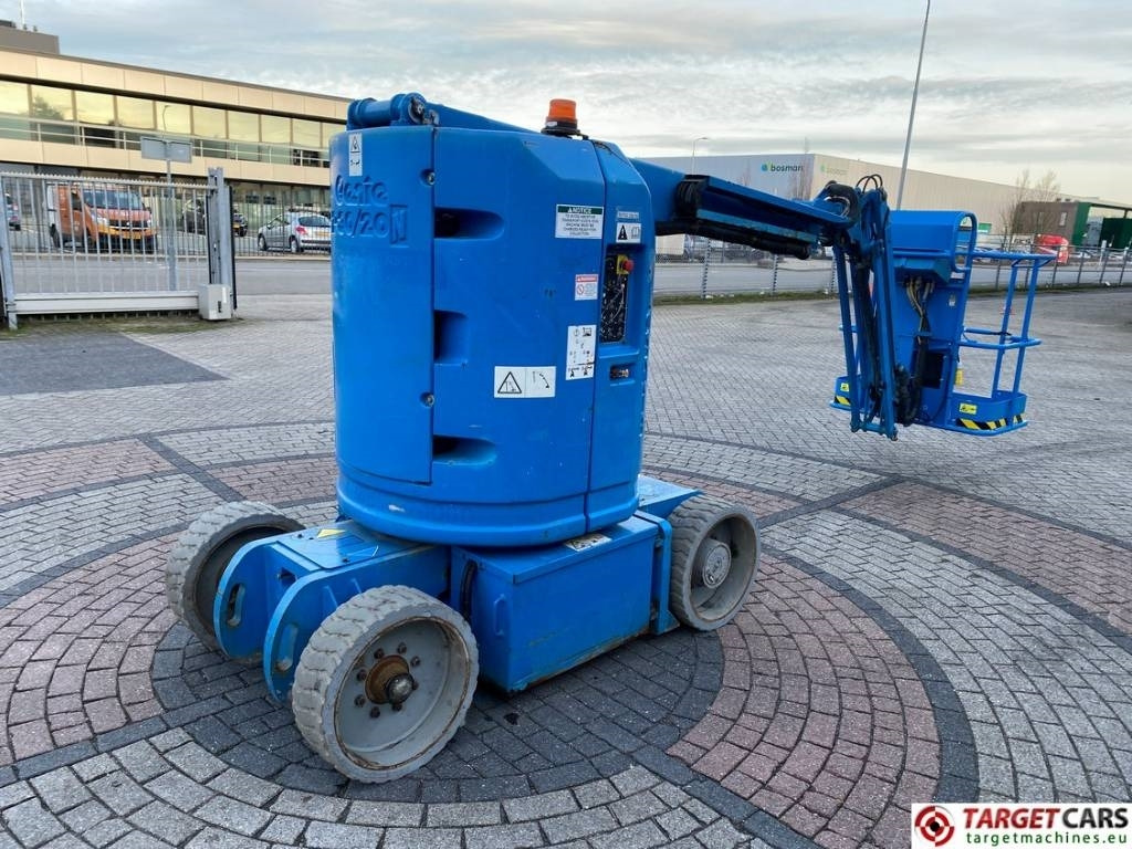 Genie Z-30/20N RJ Articulated Electric Boom Lift 1110cm - Xe nâng người nhiều khớp nối: hình 3 Genie Z-30/20N RJ Articulated Electric Boom Lift 1110cm - Xe nâng người nhiều khớp nối: hình 3