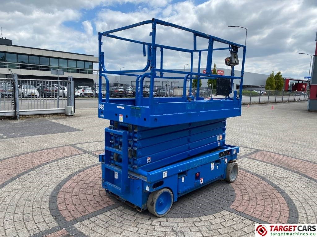 Haulotte Compact 14 Electric Scissor Work Lift 1385cm - Máy nâng người hình kéo: hình 3 Haulotte Compact 14 Electric Scissor Work Lift 1385cm - Máy nâng người hình kéo: hình 3