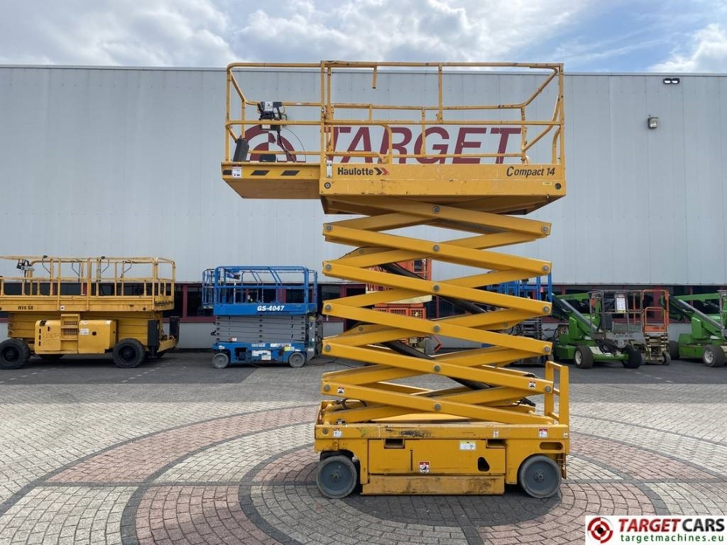 Haulotte Compact 14 Electric Scissor Work Lift 1385cm - Máy nâng người hình kéo: hình 5 Haulotte Compact 14 Electric Scissor Work Lift 1385cm - Máy nâng người hình kéo: hình 5