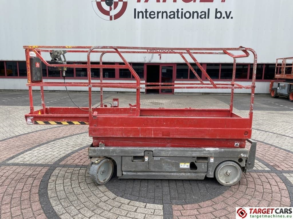 Haulotte Compact 8 Electric Scissor Work Lift 818cm DEFECT - Máy nâng người hình kéo: hình 5 Haulotte Compact 8 Electric Scissor Work Lift 818cm DEFECT - Máy nâng người hình kéo: hình 5