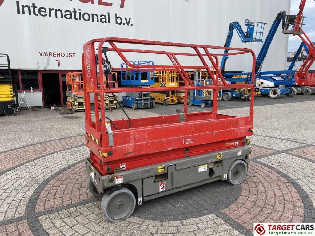 Haulotte Compact 8 Electric Scissor Work Lift 818cm - Máy nâng người hình kéo: hình 1 Haulotte Compact 8 Electric Scissor Work Lift 818cm - Máy nâng người hình kéo: hình 1
