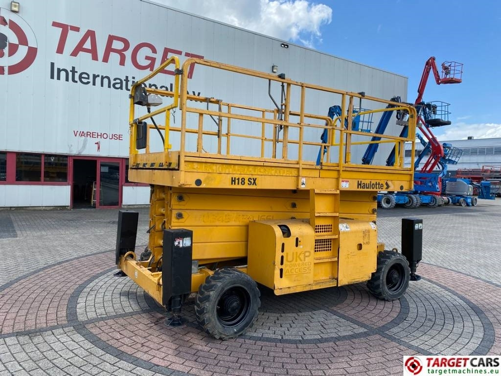 Haulotte H18SXNT Diesel H18SX 4x4 Scissor Work Lift 1800cm - Máy nâng người hình kéo: hình 1 Haulotte H18SXNT Diesel H18SX 4x4 Scissor Work Lift 1800cm - Máy nâng người hình kéo: hình 1