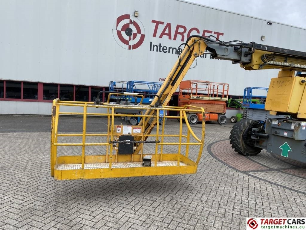 Xe nâng người nhiều khớp nối Haulotte HA41PX Articulated 4x4x4 Diesel Boom Work Lift 41M: hình 18