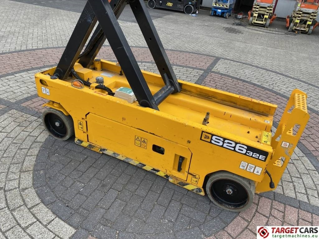 Máy nâng người hình kéo JCB S2632E Electric Scissor Work Lift 1010cm: hình 17