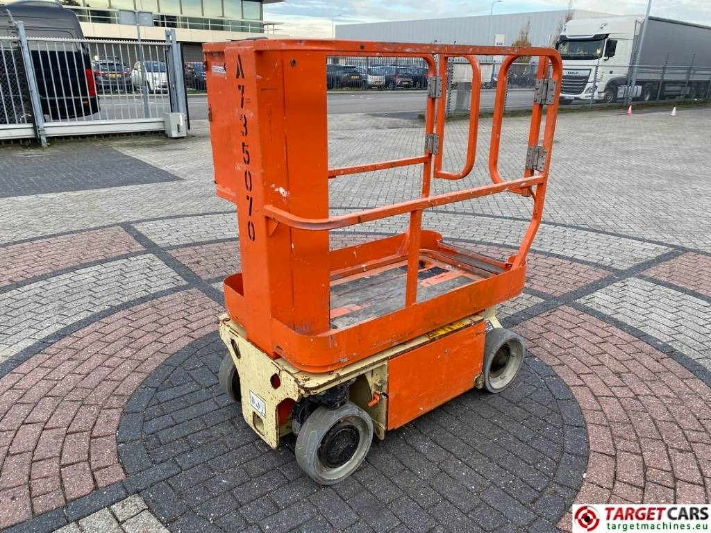 JLG 1230ES Electric Vertical Mast Work Lift 566cm - Máy nâng người thẳng đứng: hình 3 JLG 1230ES Electric Vertical Mast Work Lift 566cm - Máy nâng người thẳng đứng: hình 3