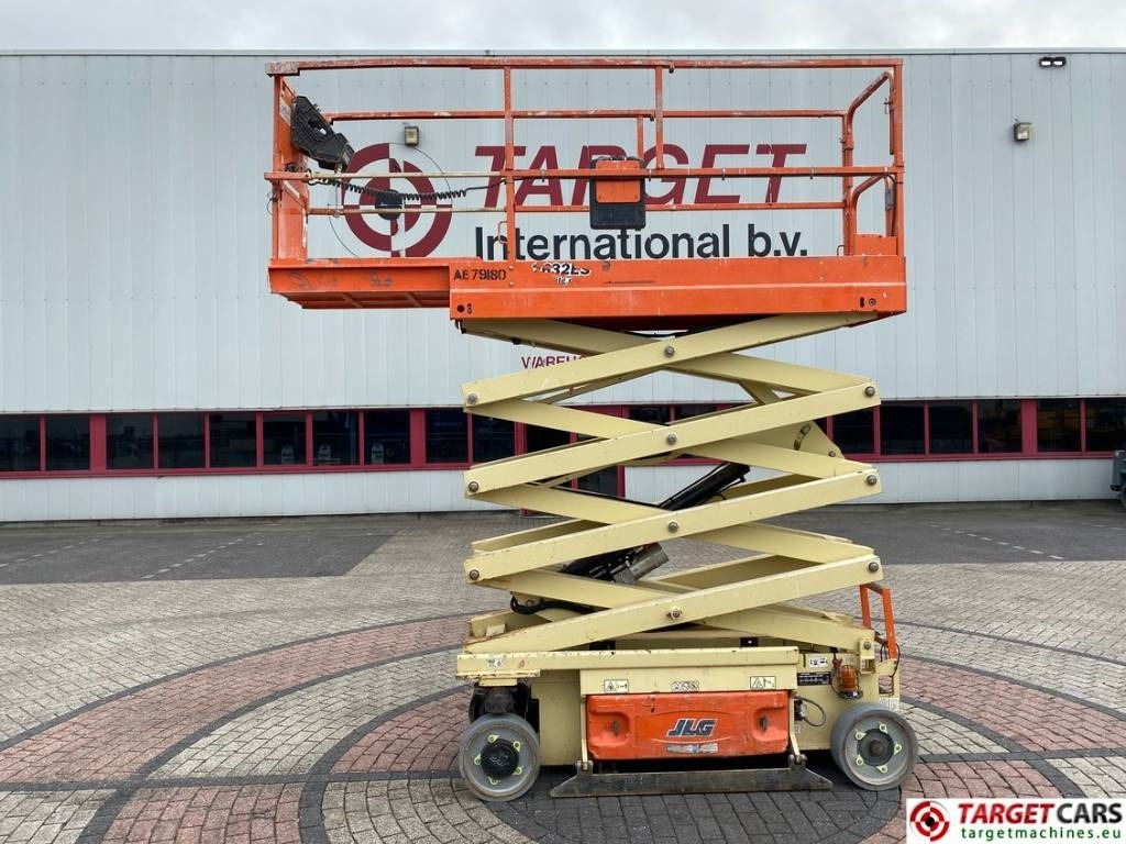 JLG 2632ES Electric Scissor Work Lift 977cm - Máy nâng người hình kéo: hình 5 JLG 2632ES Electric Scissor Work Lift 977cm - Máy nâng người hình kéo: hình 5