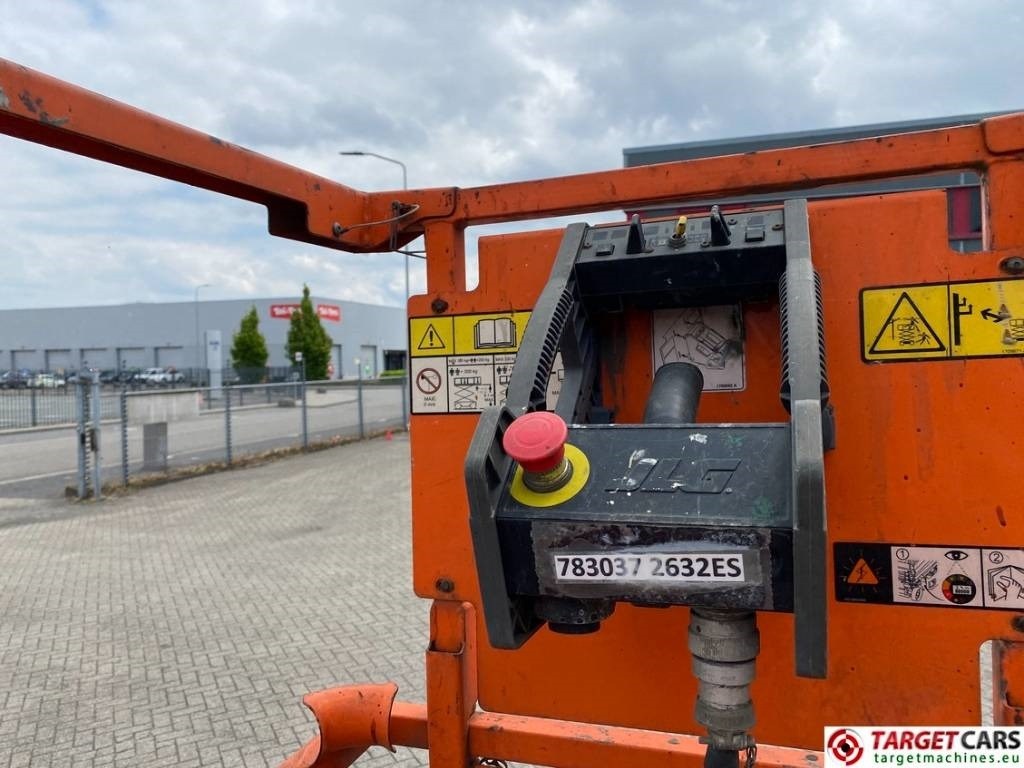 Máy nâng người hình kéo JLG 2632ES Electric Scissor Work Lift 977cm: hình 9 Máy nâng người hình kéo JLG 2632ES Electric Scissor Work Lift 977cm: hình 9
