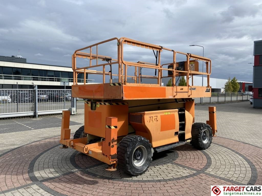 JLG 4394RT Diesel 4x4 Scissor Work Lift 1511cm - Máy nâng người hình kéo: hình 3 JLG 4394RT Diesel 4x4 Scissor Work Lift 1511cm - Máy nâng người hình kéo: hình 3